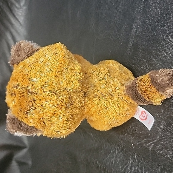 TY 2018 Rusty the Racoon TY - Picture 6 of 7